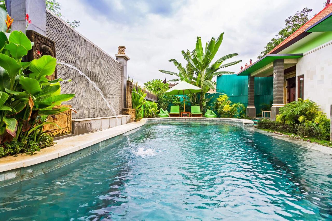 Lembongan Hostel Nusa Lembongan Esterno foto
